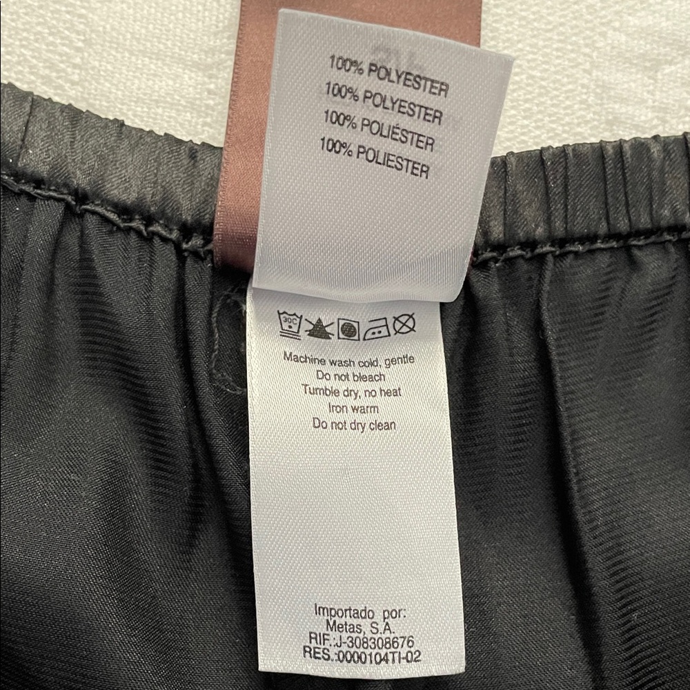 La SENZA Black Satin Wide Leg Pants - Picture 10 of 11